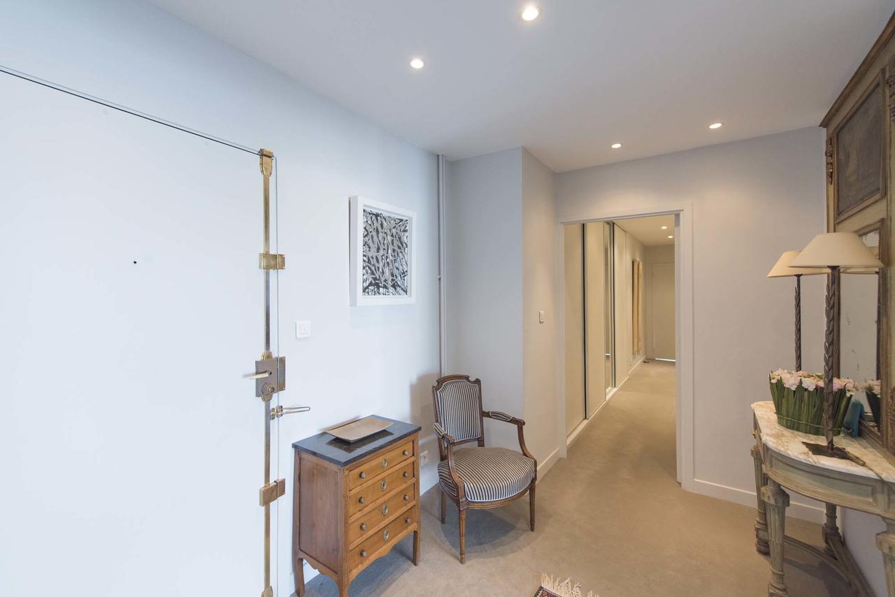 Apartament Veeve - Steps From The Eiffel Tower Paryż Zewnętrze zdjęcie